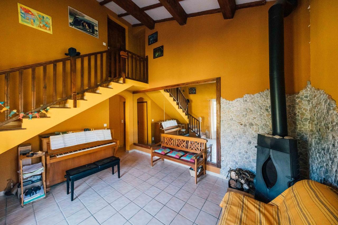 Eco-responsable Avec Piscine 6x12m Homestay